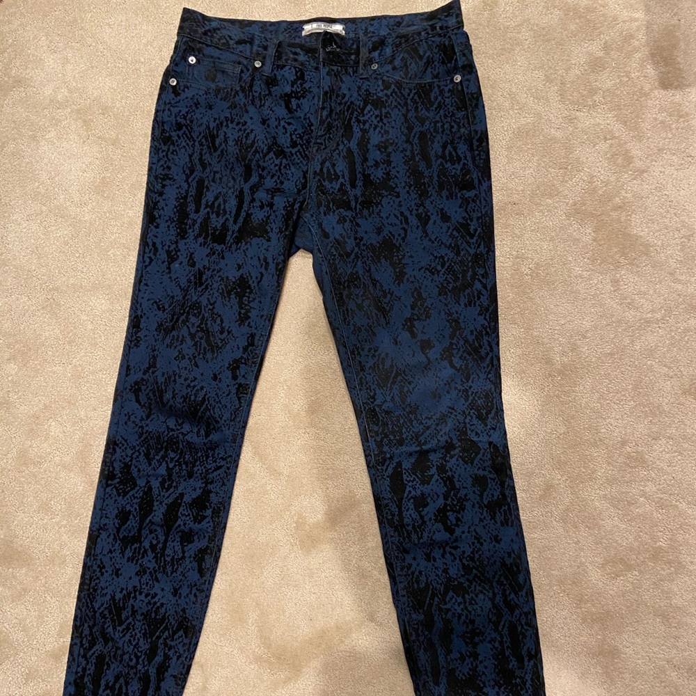 Patterned Jeans